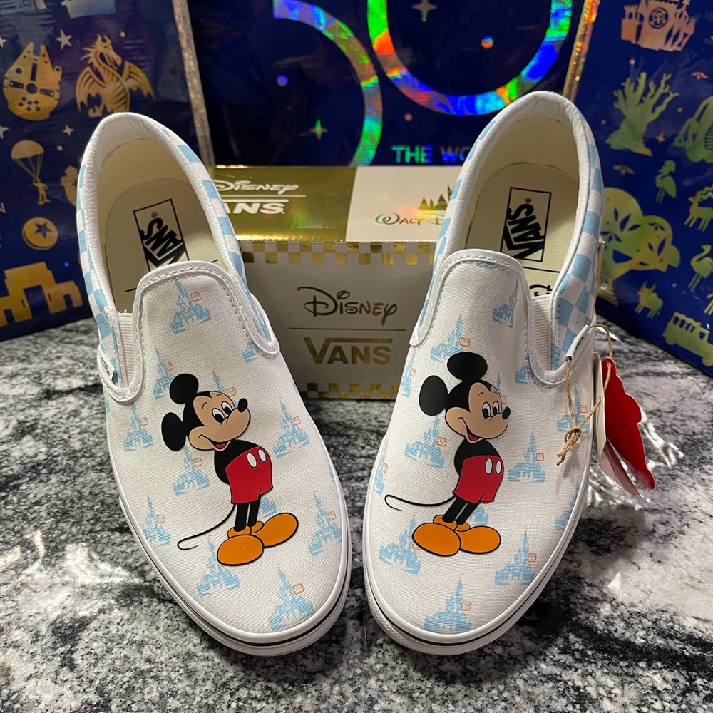 Vans slip on  Shoes Disney 50th Anniversary M9/W10.5